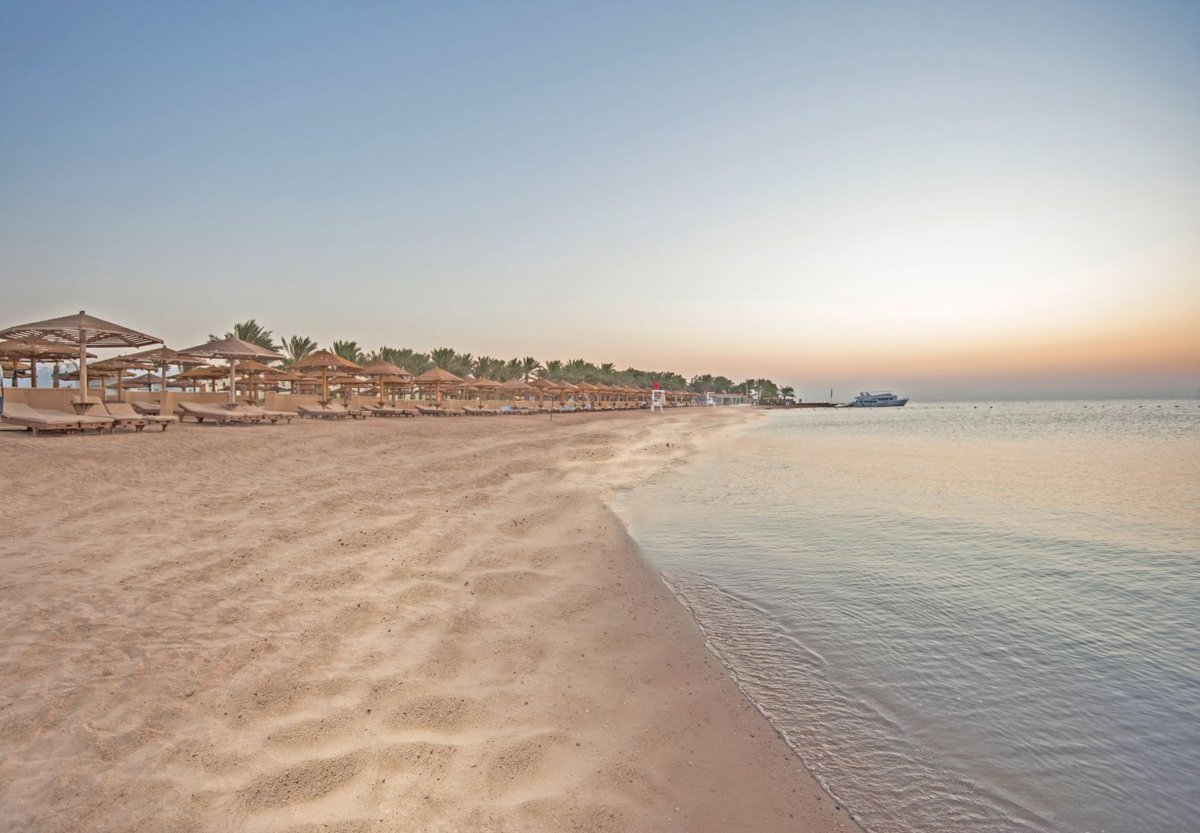Пляж SUNRISE Royal Makadi Resort