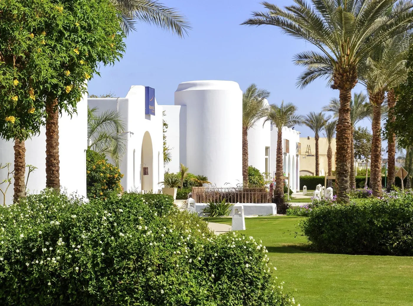 Сад Novotel Beach Sharm El Sheikh