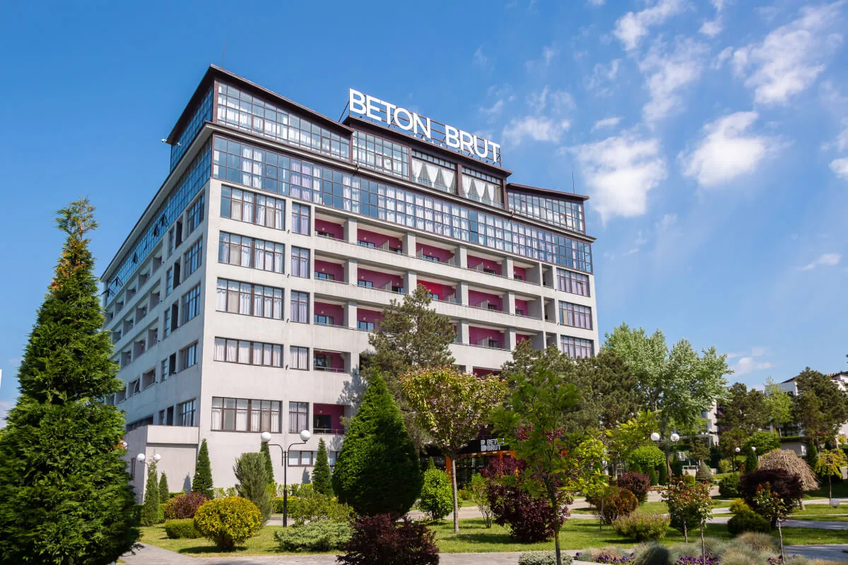 Корпус Beton Brut