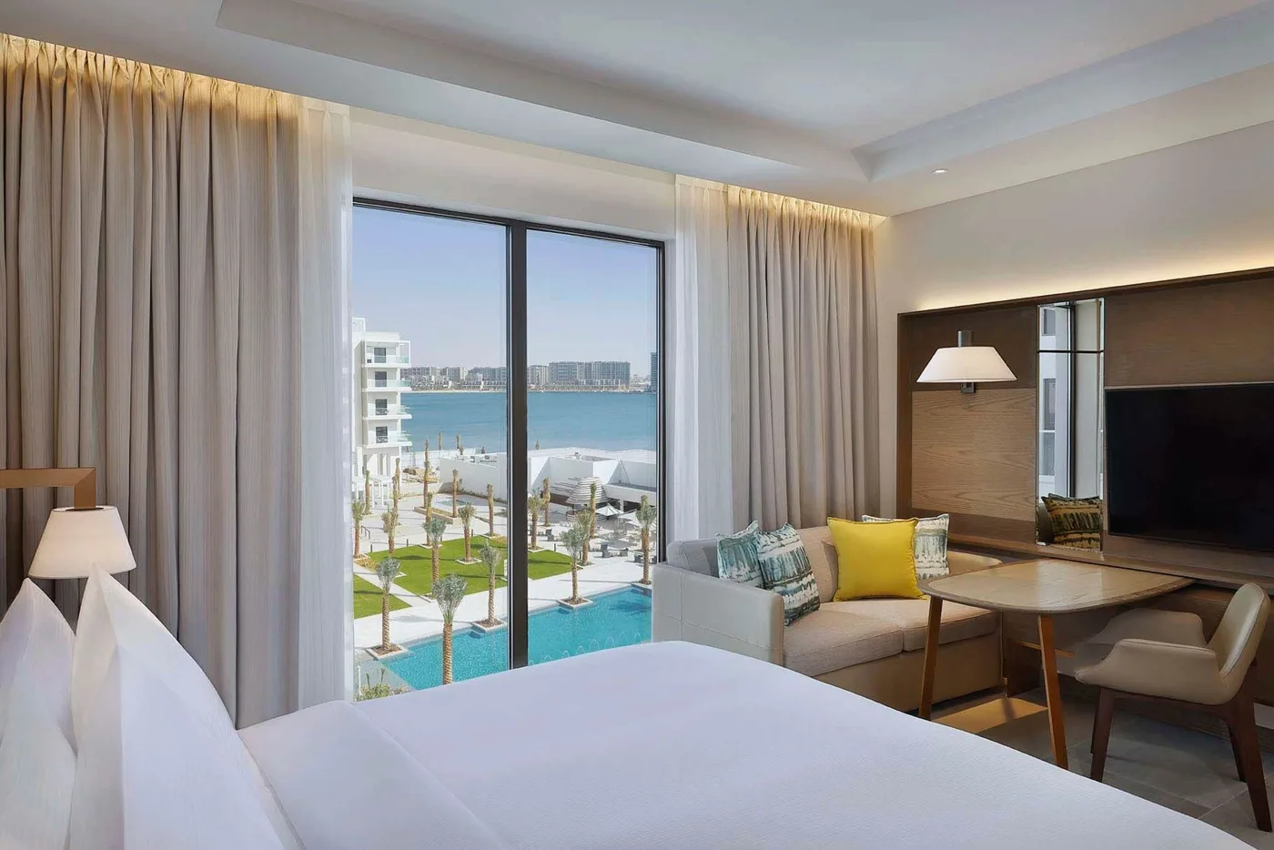 Номер Hilton Yas Island