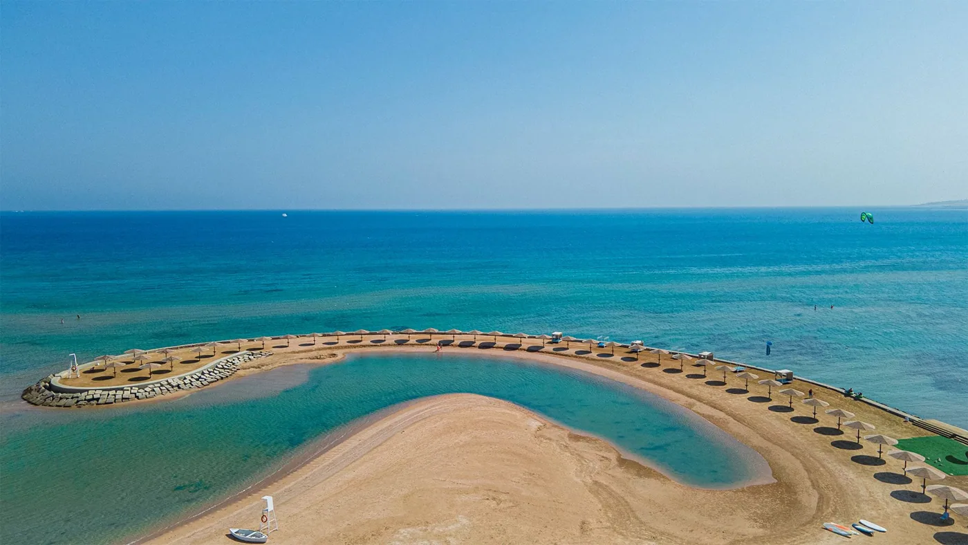 SUNRISE Alma Bay Resort 4★: пляж