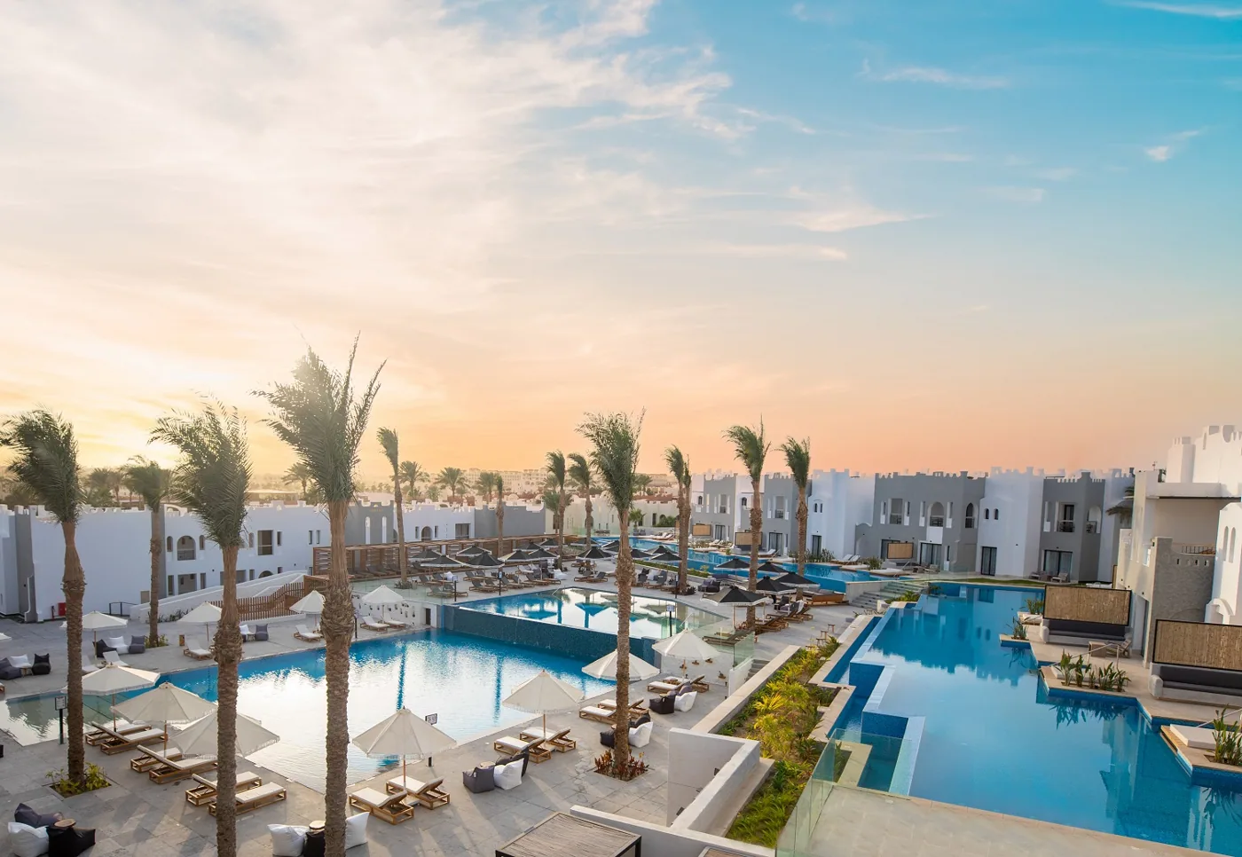 Sunrise Tucana Resort - Grand Select 5★: пляж и бассейн