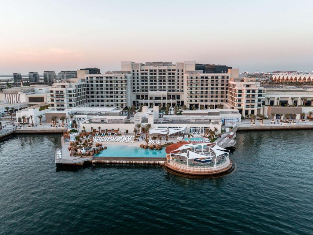 Hilton Abu Dhabi Yas Island 5* — фото 1