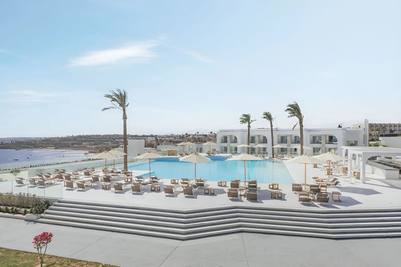 Sunrise White Hills Resort 5★ — отель и территория